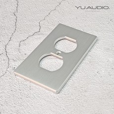 YU AUDIO 兩孔蓋板 航空鋁合金材質 台灣規格背面開槽設計, 1個, 單面板/片