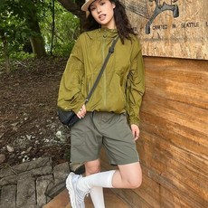 戶外防曬衣女夏季2025新款薄款透氣運動皮膚衣山系防曬服涼感外套