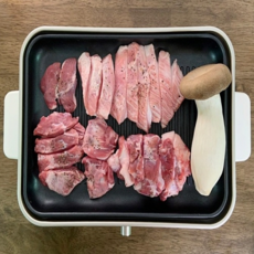 뒷고기 모듬(뽈살 300g 두항정살 250g 설하살 300g 관자살 150g) 1kg, 1개