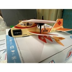 勇伯模型 飄飄機 811B 藍色, 1個, 815A(橙色)