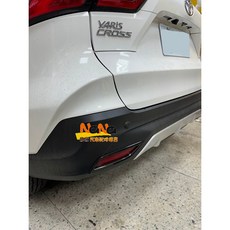 豐田 Yaris Cross 專用 後霧燈邊框 卡夢款 ABS材質, 1個