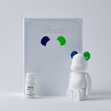 BE@RBRICK 庫柏力克香氛熊 Bibliotheque-Blanche 居家香氛擺飾, 1個, 彩色耳朵雙色版（深藍色綠色-小蒼蘭香氛）