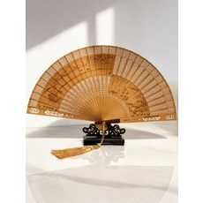 紅檀木摺扇 西湖四景古典傳統工藝禮品, 如圖所示, 1個
