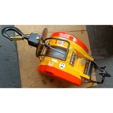 KIO 基業 小金剛 300kg 電動吊車 - 30M 鋼索 吊磚機 吊水泥, 1個