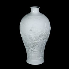 博古珍藏 清王炳榮瓷雕山水人物圖梅瓶 老件花瓶瓷器 宮廷珍藏 高37公分