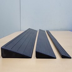 실내 경사로 나이팅게일 10 20 30 단차 해소기 방문턱 제거 1~3센치 휠체어 차량 로봇청소기 경사판 노인 장기요양 복지용구 어르신용품 실버용품, 높이 1cm, 노인장기요양등급 할인구매(본인부담금 6%), 1개