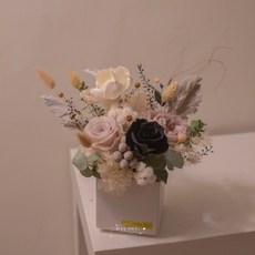 DAY OFF 永生花盆栽 擴香花 開幕送禮 喬遷禮物 香氛盆花 拍照道具 桌上型盆栽, 暖韻永生花盆花