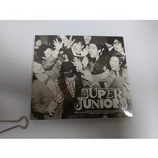 Super Junior《Sorry Sorry》CD+歌詞本 2009專輯 引進版 全新未拆封, 如圖所示