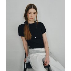 브랜드정품 몽돌 MONGDOL 홀가먼트 하프넥 플리츠 니트 탑 블랙 MDKT107BLACK 340317