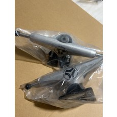 DESTRUCTO 滑板支架 339g 5.25吋適用8.0板面, 如圖所示, 1個