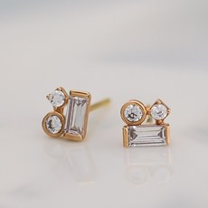 히헤이츠미 14K 바게트 도형 귀걸이