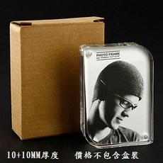 壓克力磁鐵相框 相片展示架 6吋 (4x6照片) 導圓款 磁吸設計 輕鬆更換照片 適用於各種居家風格。, 1個, 透明