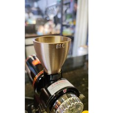 貝勒拉芙 BLC 磨豆機 單劑量豆槽 小豆槽 (小飛馬 600N 601N 610N 700s 小飛鷹) 絲綢深玫瑰金（PLA+絲綢材質）, 1個, 絲稠深玫瑰金（PLA+絲綢材質）,吹氣蓋(可吹氣/髮絲黑)