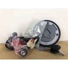 YAMAHA R15V3 YZF-R155 ABS 鎖頭鑰匙組 BK7-XH250-00, 1個