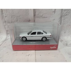Herpa BMW Alpina B12 5.7 (E38) 白色 模型, 1個
