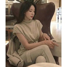 [국내매장정품] 드로우핏 DRAW FIT 우먼 DRAWFIT WOMEN 딜리아 턱 벨벳 탑 [CREAM] DFWMTS5302CR 143259, M