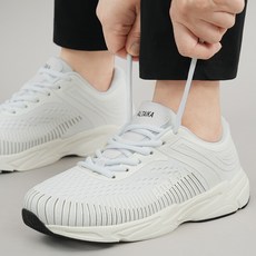 SSOOSS 남성 런닝화 남자 운동화 여성 워킹화 조깅화 푹신한 헬스화 발편한 신발 W89A2E