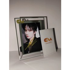 李宏毅 簽名照禮盒 附證書 畫框, 1, 樣式