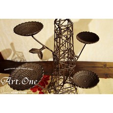 歐式鑄鐵鍛鐵巴黎鐵塔燭台擺飾，浪漫法式風格，居家裝飾藝術品，營造溫馨氛圍