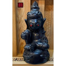 帕嬰 供奉尊 阿贊散 護主, 詳見包裝