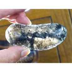 §能量礦石§ 印尼天狼星隕石 烈火石 黑隕石 Agni Manitite 火山玻璃 滾石 擺件 128克