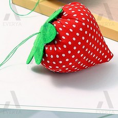 딸기 모양 바느질 바늘핀홀더 딸기라떼만들기