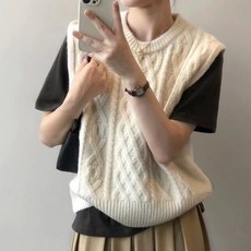 아이엠몽 여성 꽈배기 라운드넥 니트 조끼