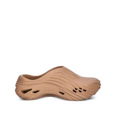 크록스 리지드 솔 샌들