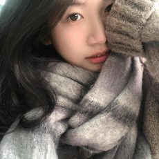 高級感漸變灰色馬海毛圍巾女冬季加厚保暖韓國ins新款仿羊絨披肩