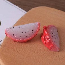 음식 모형 2pcs 미니 슬라이스 과일 수박 오렌지 복숭아 수지 DIY 미니어처 모델 냉장고 스티커 인형 액세서리 데스크탑 장식, 옵션01) 2pcs 5.8x2.8x2.3cm, 옵션03) white dragon fruit
