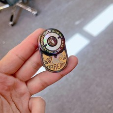 暴躁兔 律動 兔子律動 鑲嵌封晶 加工帖 有刀墜的可免費幫忙編織 承接各種 推牌 陀螺鑲嵌封晶 材料裁切採用高精度鐳射機切割, 如圖所示, 1個