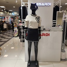 파사디 천호점(2001아울렛 천호점) 여성 골프_밑단로고밴드 겨울스커트(P22WSK571XA)