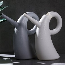 (1.5L)곡선형 물조루(색상랜덤) 원예용품 화초급수기 화분물조리개