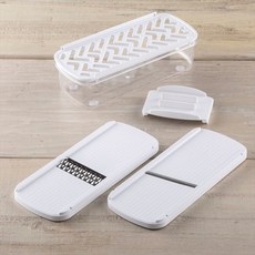 貝印KAI 三用調理器附盒 多功能刨絲刨片磨泥器 可堆疊收納 日本原裝, 1個, 微瑕款