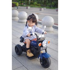 DFMEI 兒童電動摩托車三輪車男女孩寶寶電瓶車小孩可坐人充電遙控玩具車, 1個, 寶石藍+單電單驅+早教音樂:如圖