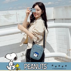 Peanuts 聯名 造型側背包
