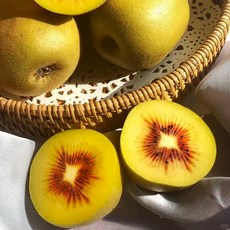 [제철수확] 지금 가장 맛있는 달콤한 제주 레드키위, 1개, 제주 레드키위 대과 2kg