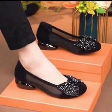 여름 여성 메쉬 통기 샌들 소프트 토 단화 엄마 신발