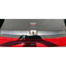 車王汽車精品百貨 奧迪AUDI Q2後內護板 內後護板 後內踏板 防刮板 全包內置後護板