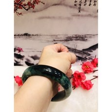 飄花帶墨翠翡翠手鐲, 1個