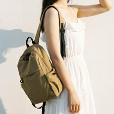 아모란나 데일리 경량 미니 백팩 캐주얼 문센가방 노트북 수납 바스락 나일론