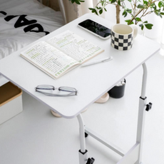 도들리 높이조절 이동식 사이드 테이블 바퀴형 책상, 우드 화이트 800x400