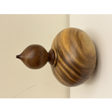 木棍, 綠檀聚寶盆, 1個