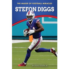 Stefon Diggs: The Maker of Football Miracles Paperback, Lake 7 Creative, English, 9781940647555