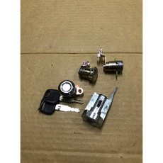 TNSK TOYOTA VIOS 2003 全台鎖 全車鎖 含引擎鎖仁 車門鎖 後蓋鎖仁, 1個