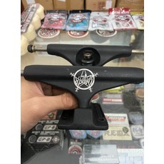 independent 因地 indy 滑板橋 簽名款 尺寸139, 如圖所示, 1個