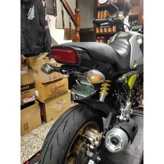 用兵造車 MSX GROM125 三代 車牌下移組合 方相向燈架 野馬方向尾燈, 1個