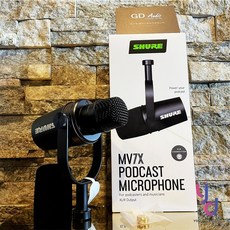 Shure SM7dB 動圈式麥克風 內建前級, Shure MV7X 純XLR輸出
