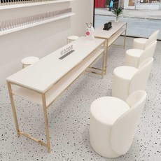 매니큐어 테이블과 네일 살롱 화장품 가구