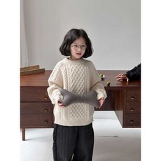 小不點兒 兒童寬鬆毛衣 圓領加厚針織上衣 (90-150碼)